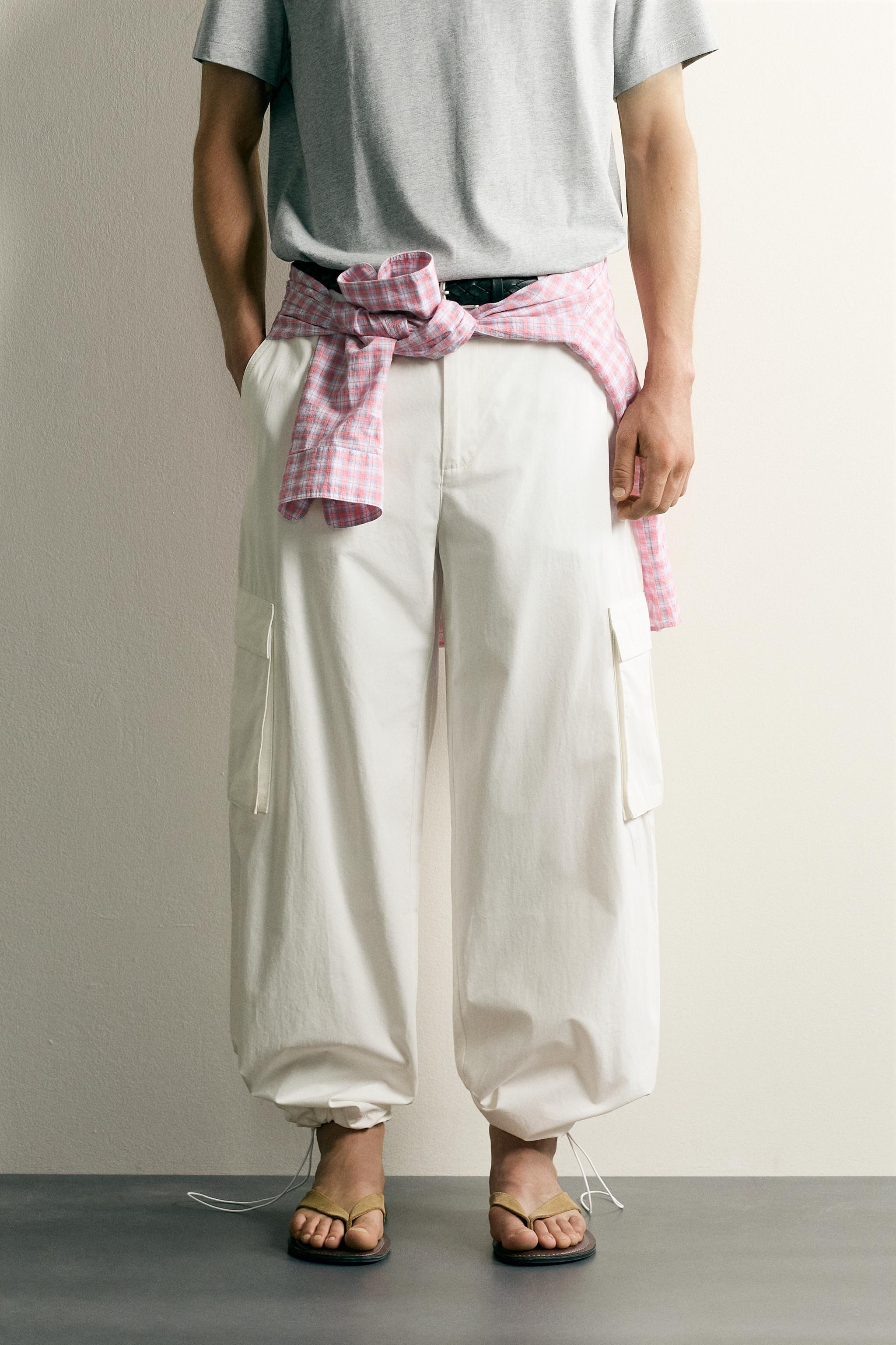 RELAXED FIT CARGO JOGGER PANTS