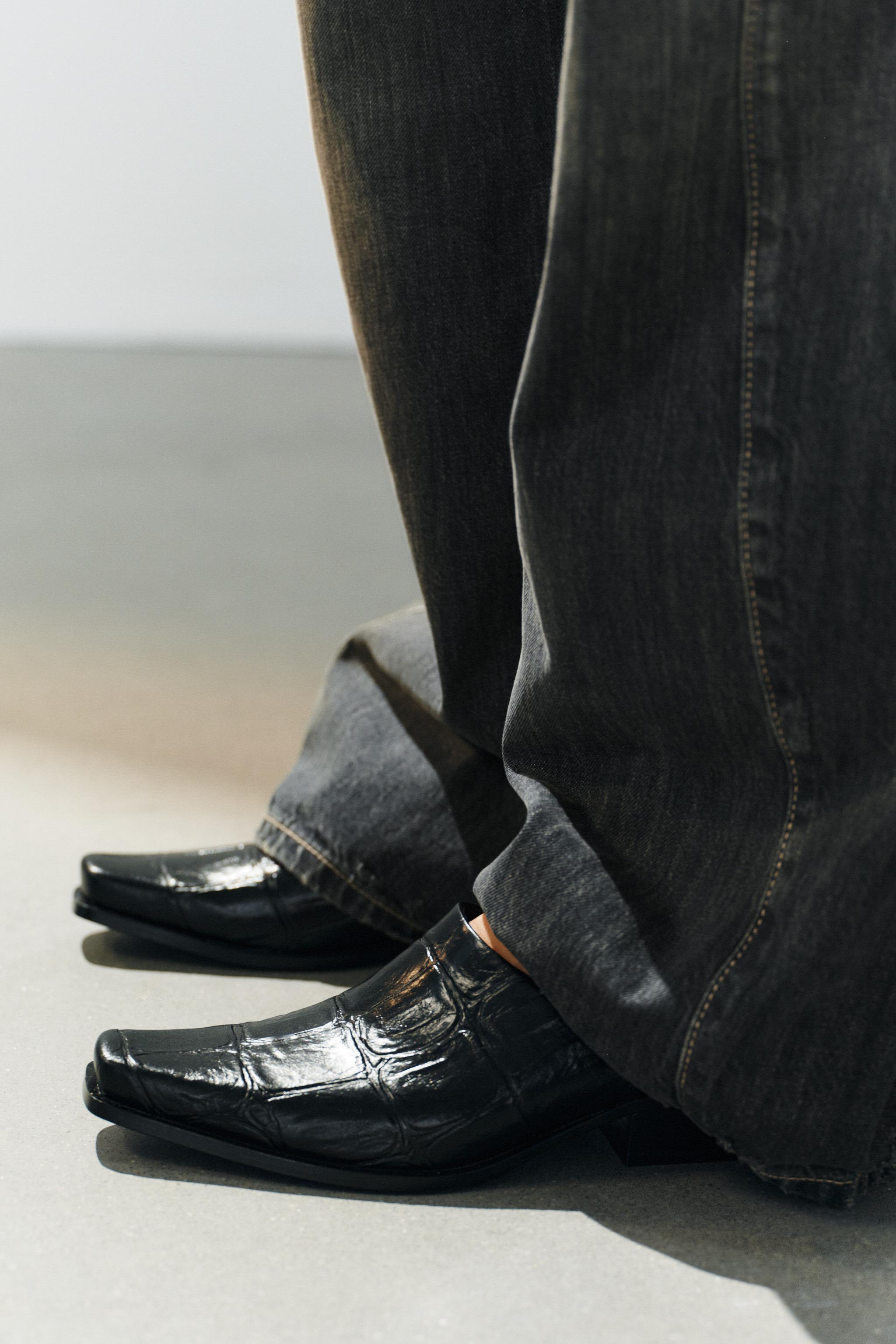 MULES À TALONS IMPRIMÉ