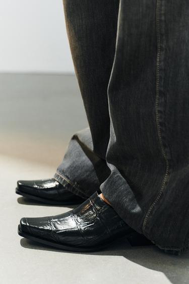 MULE TACÓN ESTAMPADO - Negro de Zara