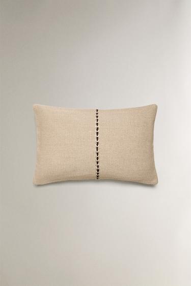 HOUSSE DE COUSSIN TRESSÉE - Marron de Zara - Image 0