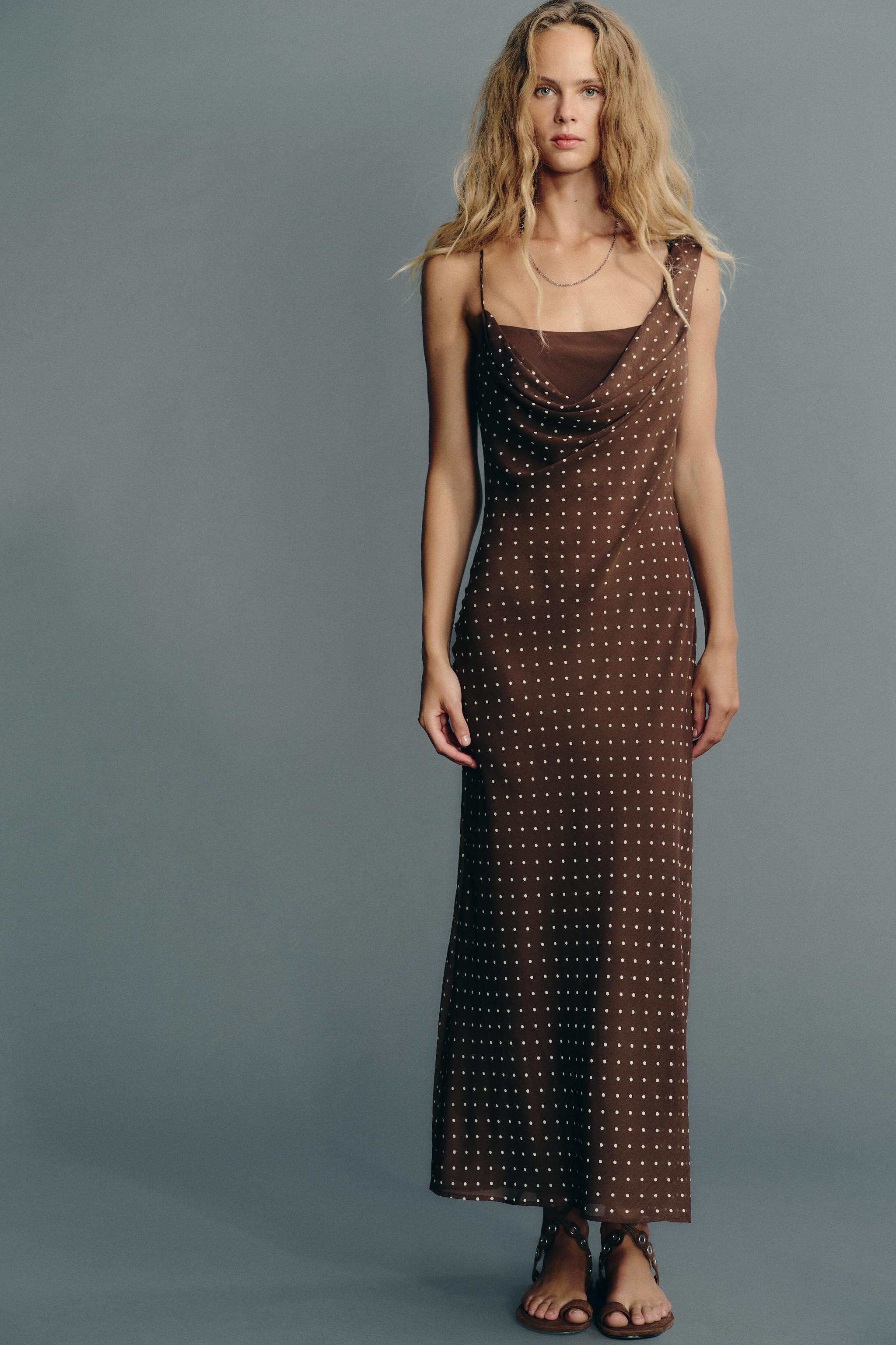ZARA 水玉 ウエストタック入りフレアワンピース ブラック xs お値下げ】ZARA ドット ワンピース XS 水玉 ブラック 美品