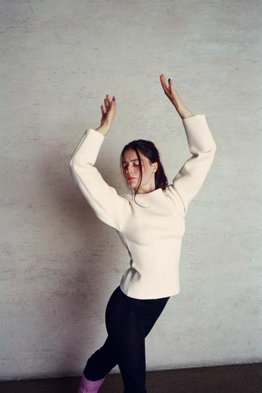 TECHNICAL VOLUME SWEATSHIRT — Oyster-white 1