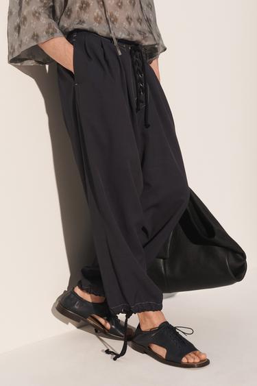 PANTALON FLUIDE À LACETS - Bleu marine foncé de Zara - Image 2