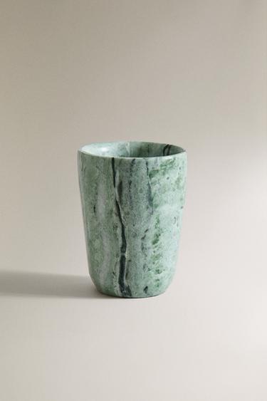 GREEN MARBLE TOOTHBRUSH HOLDER - أخضر الخاص بـ Zara