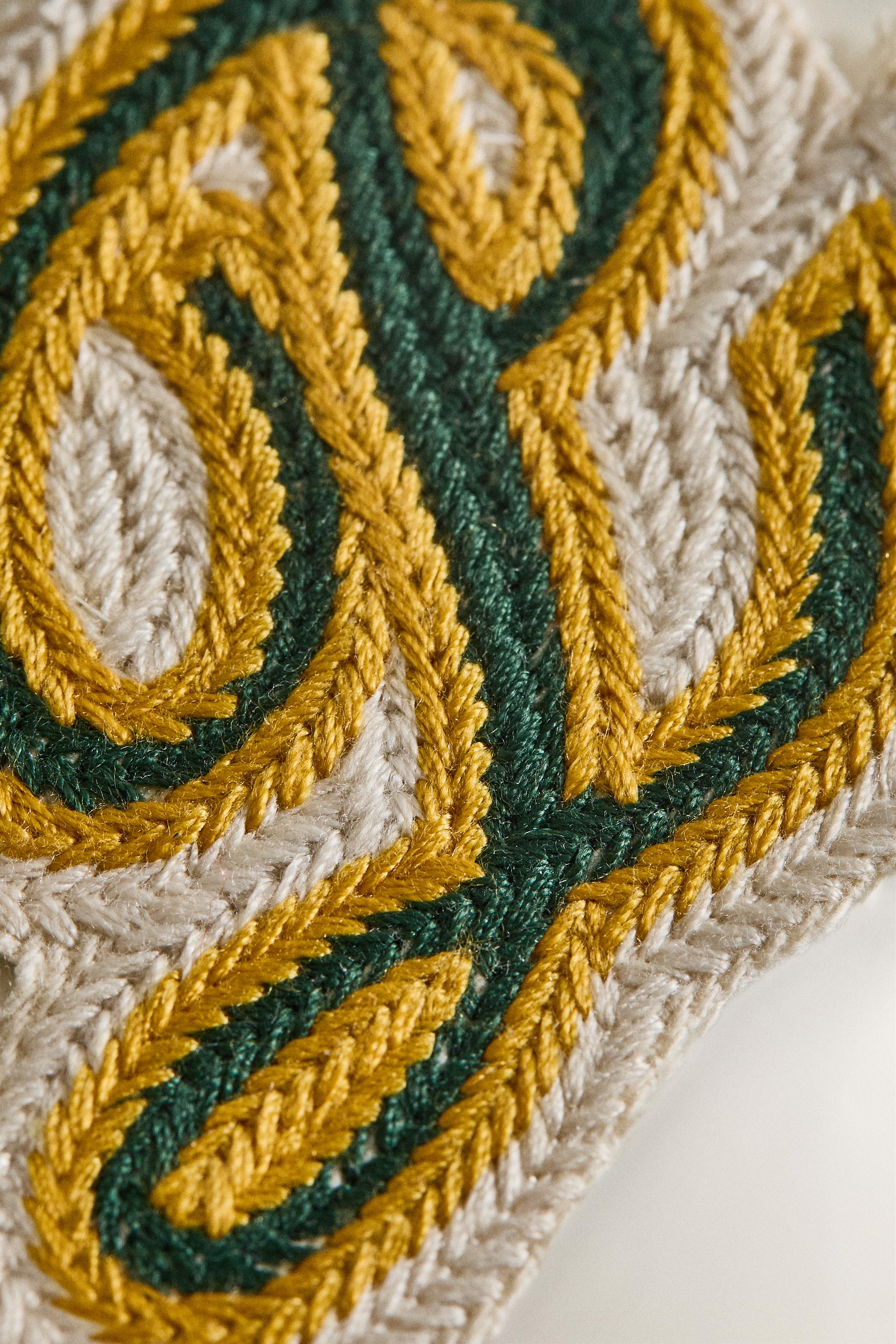 COTTON PATCH LETTER P