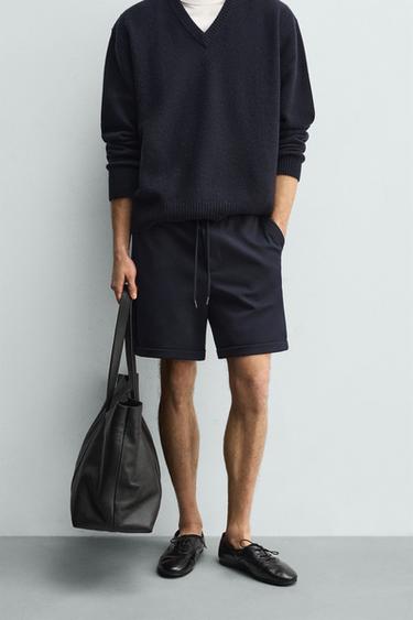 BERMUDA REGULAR FIT CONFORT - Marino vigoré de Zara