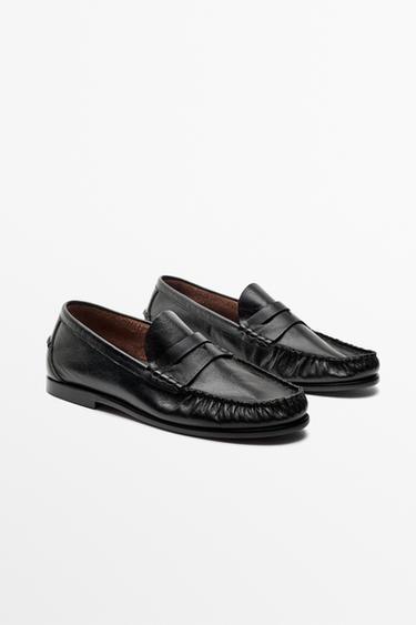 Soft leather shirred loafer — Black 2