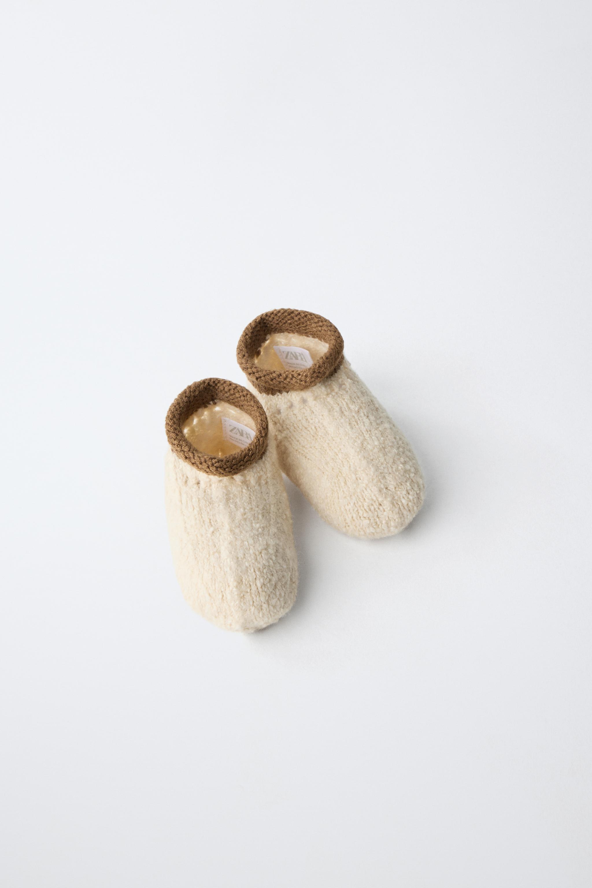 CONTRAST BOUCLÉ BOOTIES