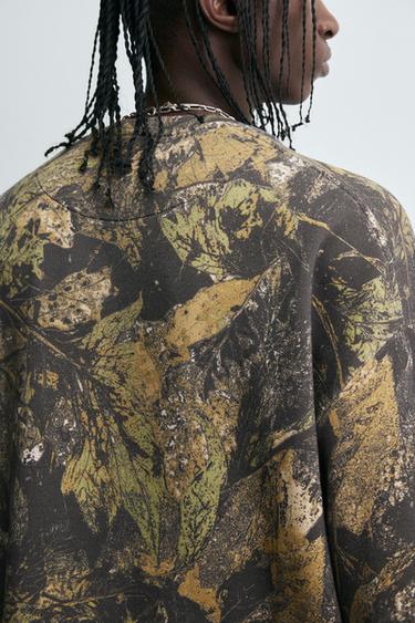 SWEAT À IMPRIMÉ ARBRES - Kaki clair de Zara - Image 5