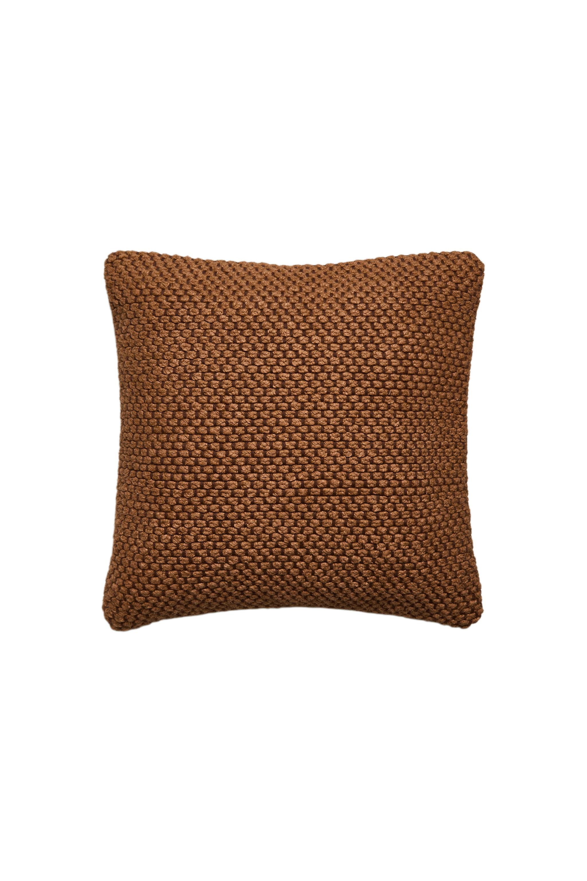 41398008772-f1.jpg?ts=