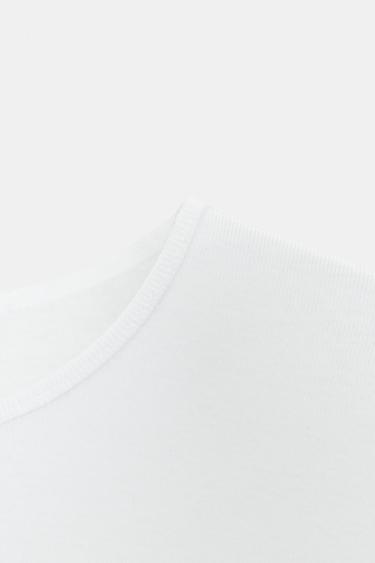 T-SHIRT EN COTON DÉLAVÉ - Blanc de Zara - Image 7