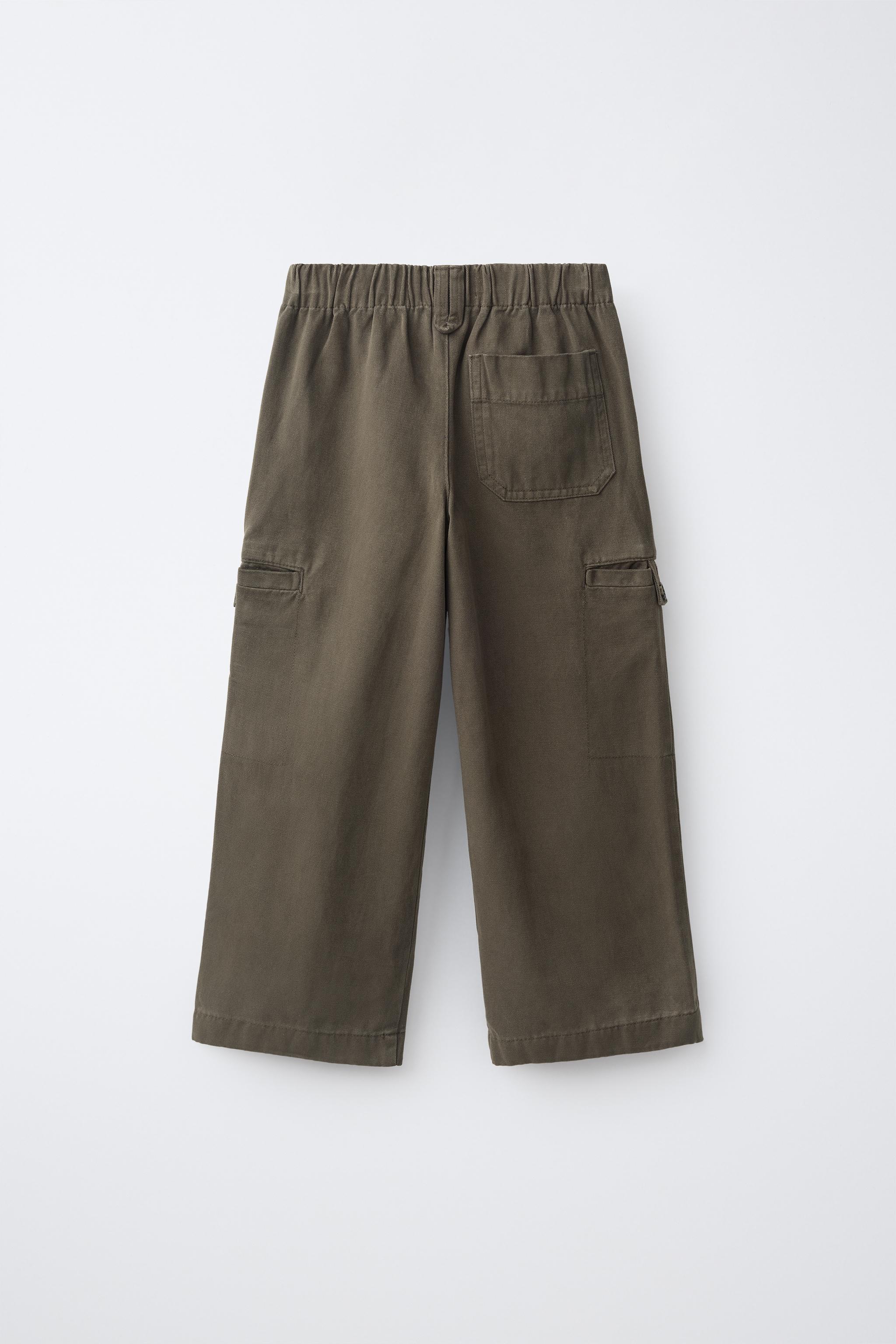 PANTALON CARGO À COUPE DÉCONTRACTÉE