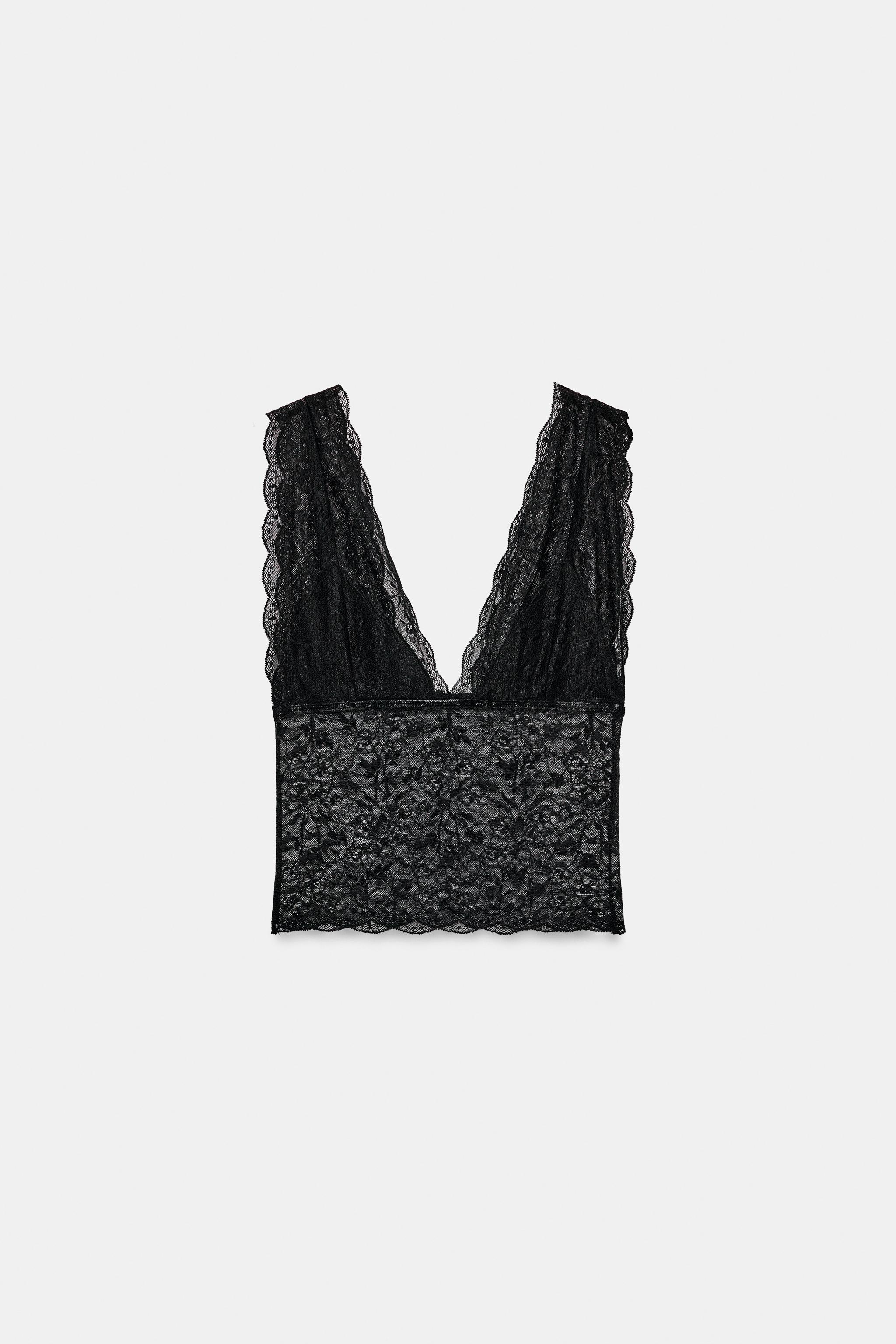 LACE CROP TOP