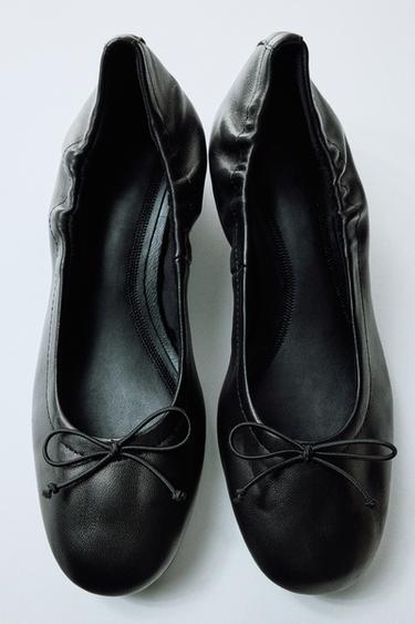 LEATHER HEELED BALLET FLATS - Black by Zara
