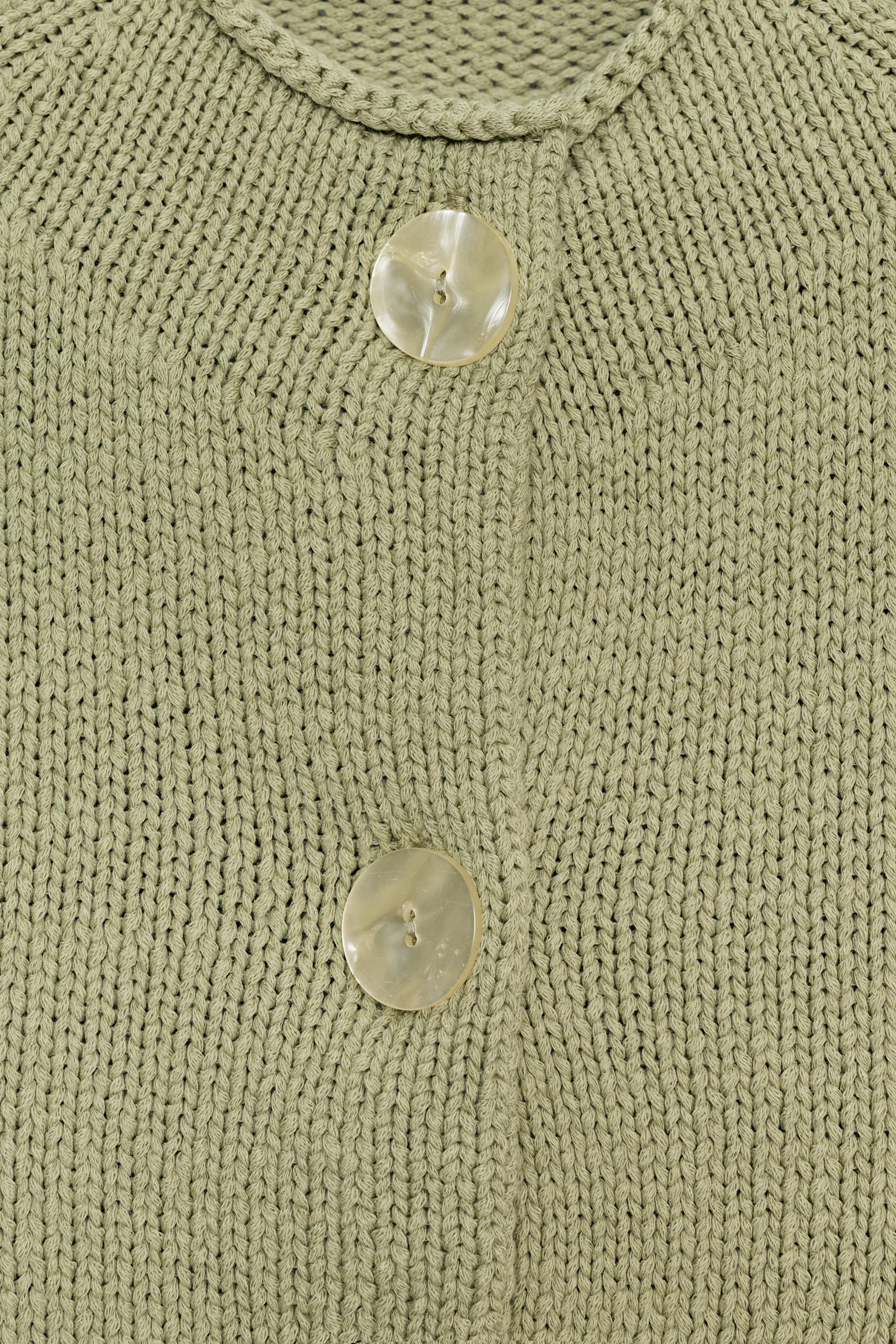 KNIT CARDIGAN WITH THREE-QUARTER SLEEVES