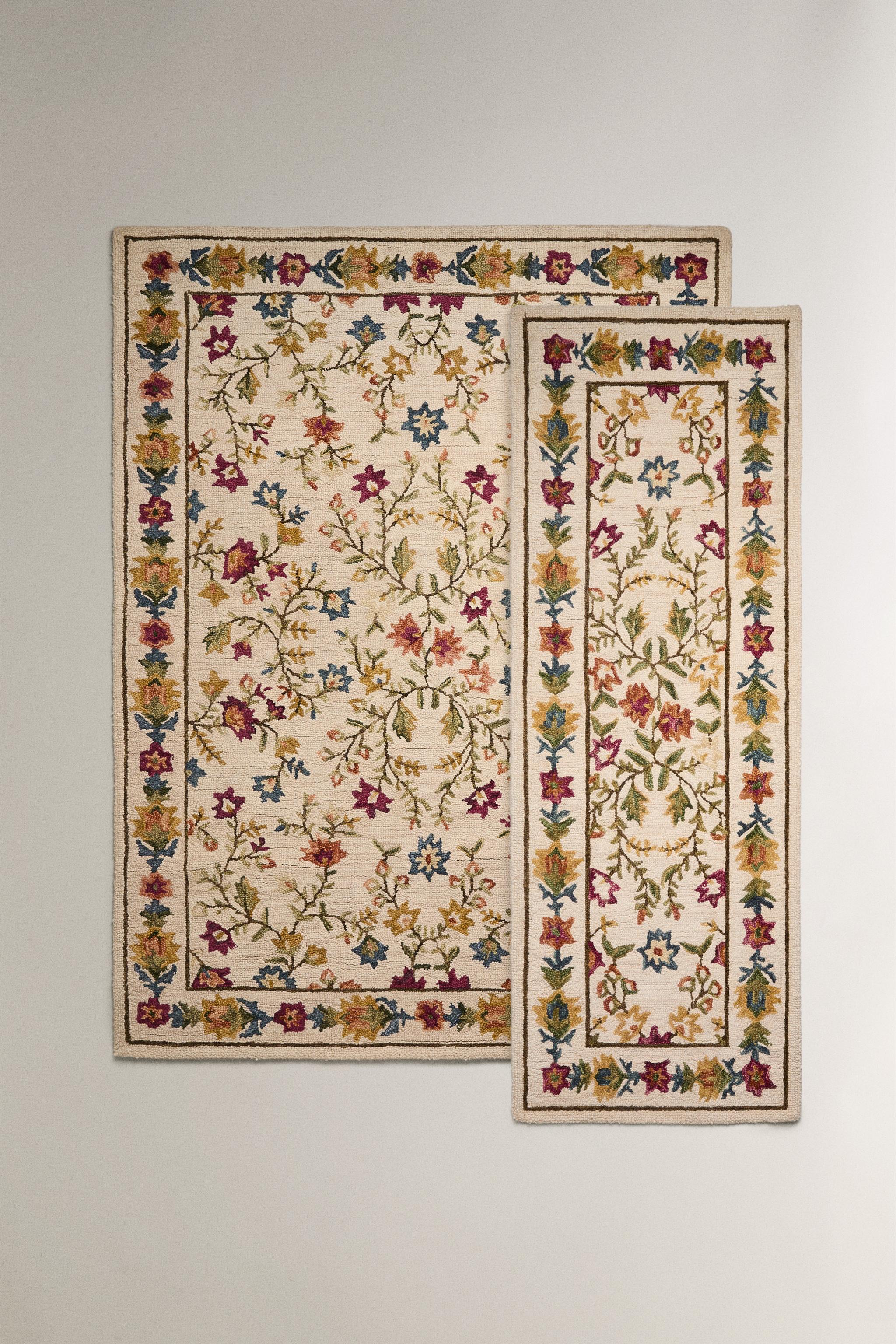 FLORAL PRINT WOOL RUG