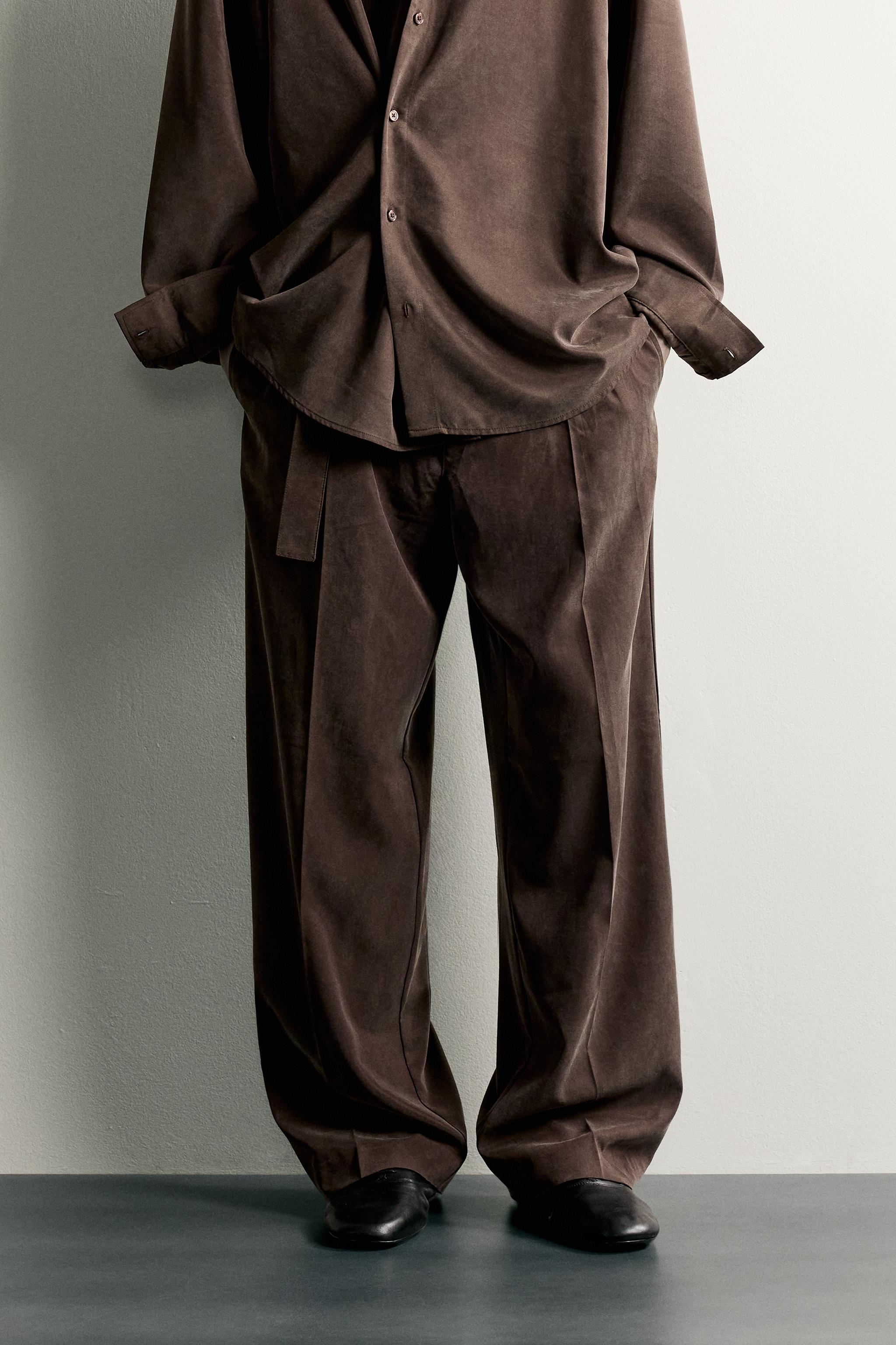 RELAXED-FIT BELTED FLUID TROUSERS