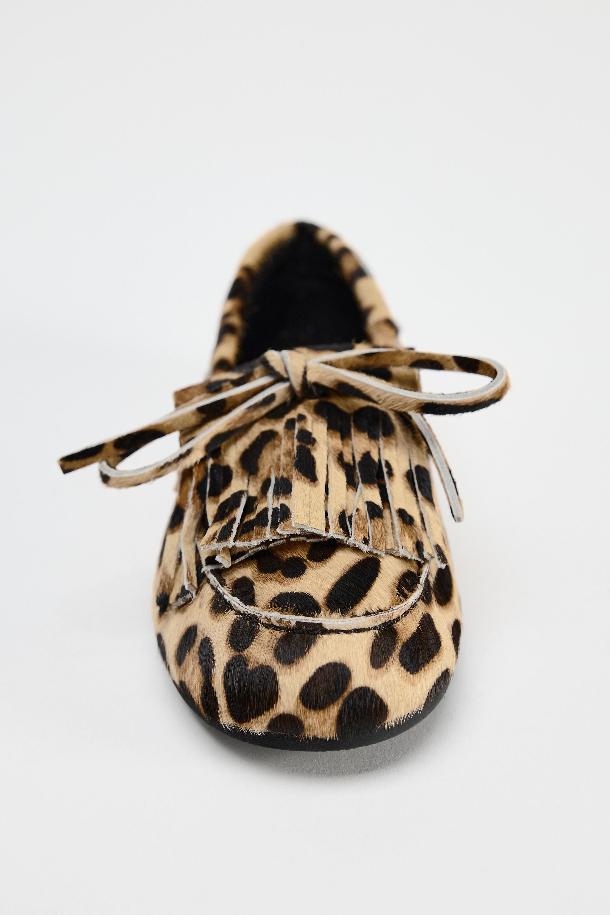 MOCASSINS À IMPRIMÉ ANIMALIER EN CUIR AVEC EFFET FOURRURE
