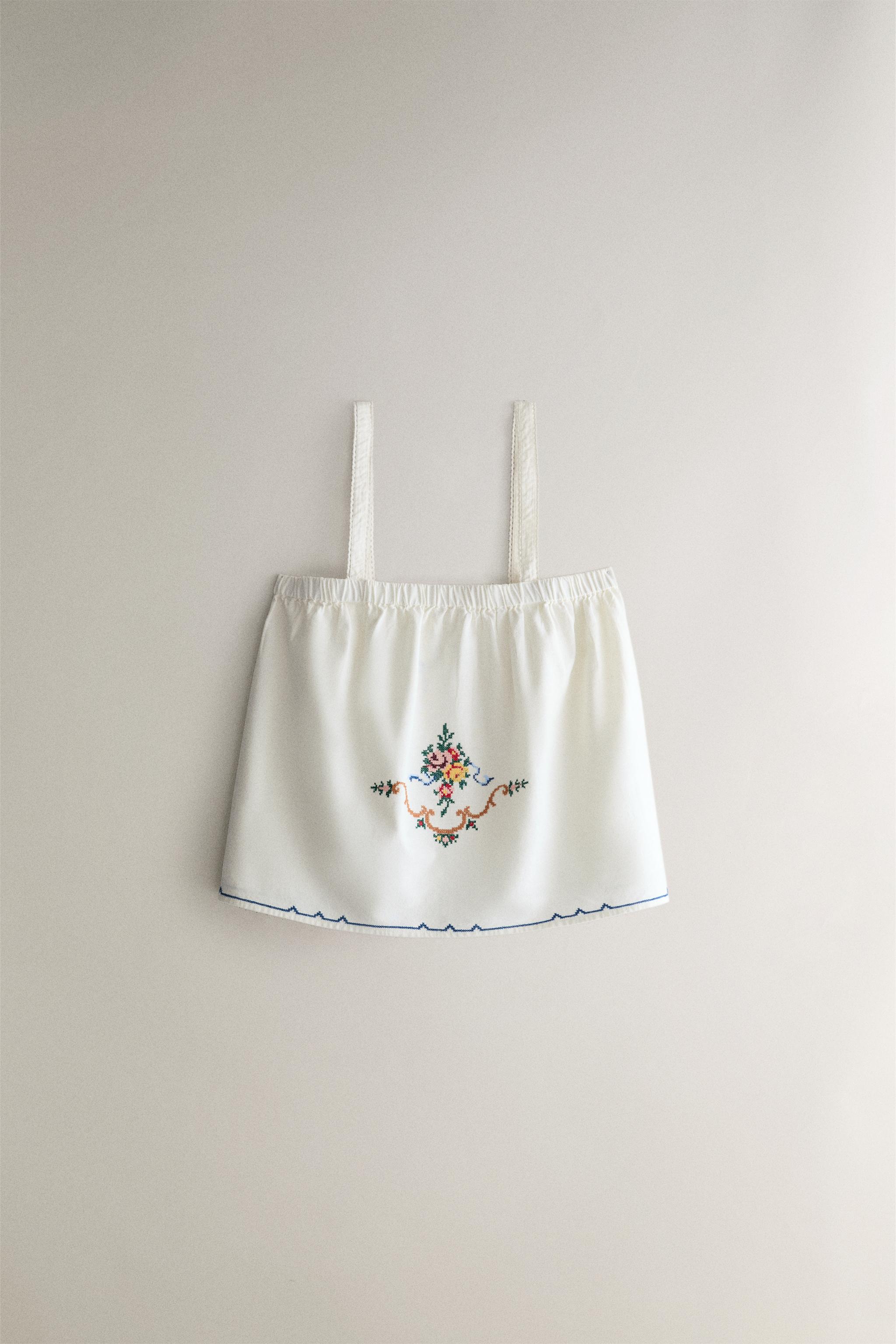 EMBROIDERED COTTON-LINEN TOP