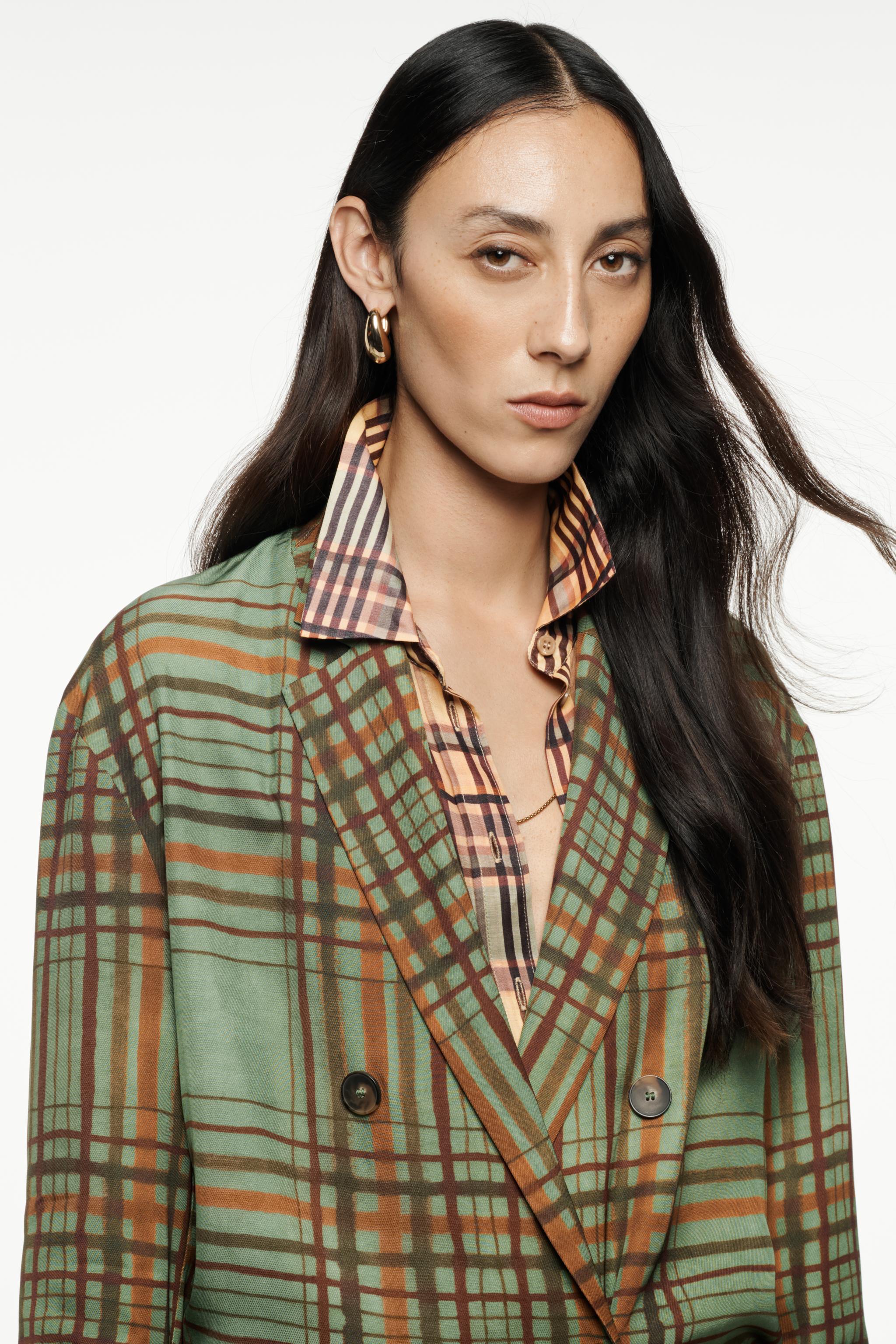 ZARA チェック柄 ダブルブレスト ブレザー 13-14 ZARA チェック柄 ダブルブレスト ブレザー 13-14高 品質