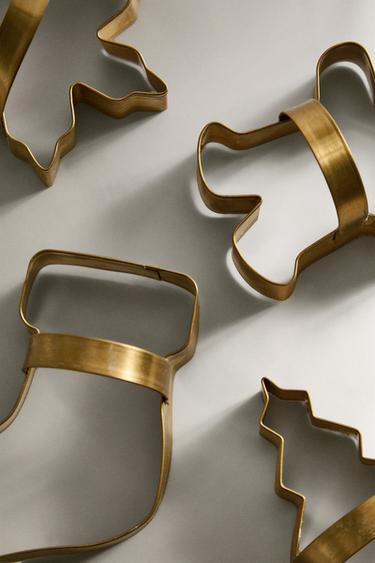 LOT MOULES À PÂTISSERIE ACIER NOËL (LOT DE 4) - Or / Argent de Zara - Image 3