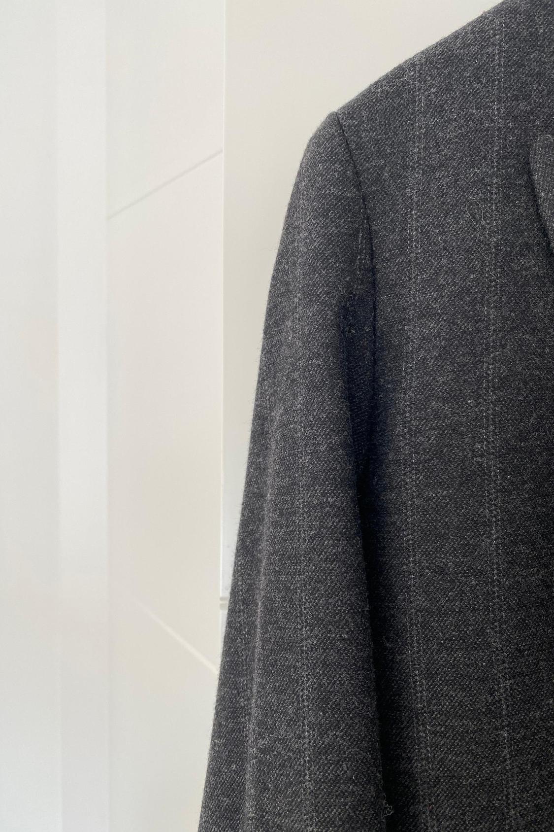 LIMITED EDITION OVERSIZE BLAZER - Image 2