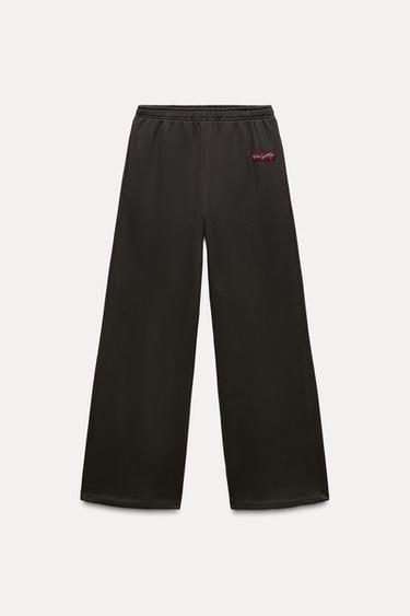 PLUSH TROUSERS WITH LABEL APPLIQUÉ - Dark brown by Zara