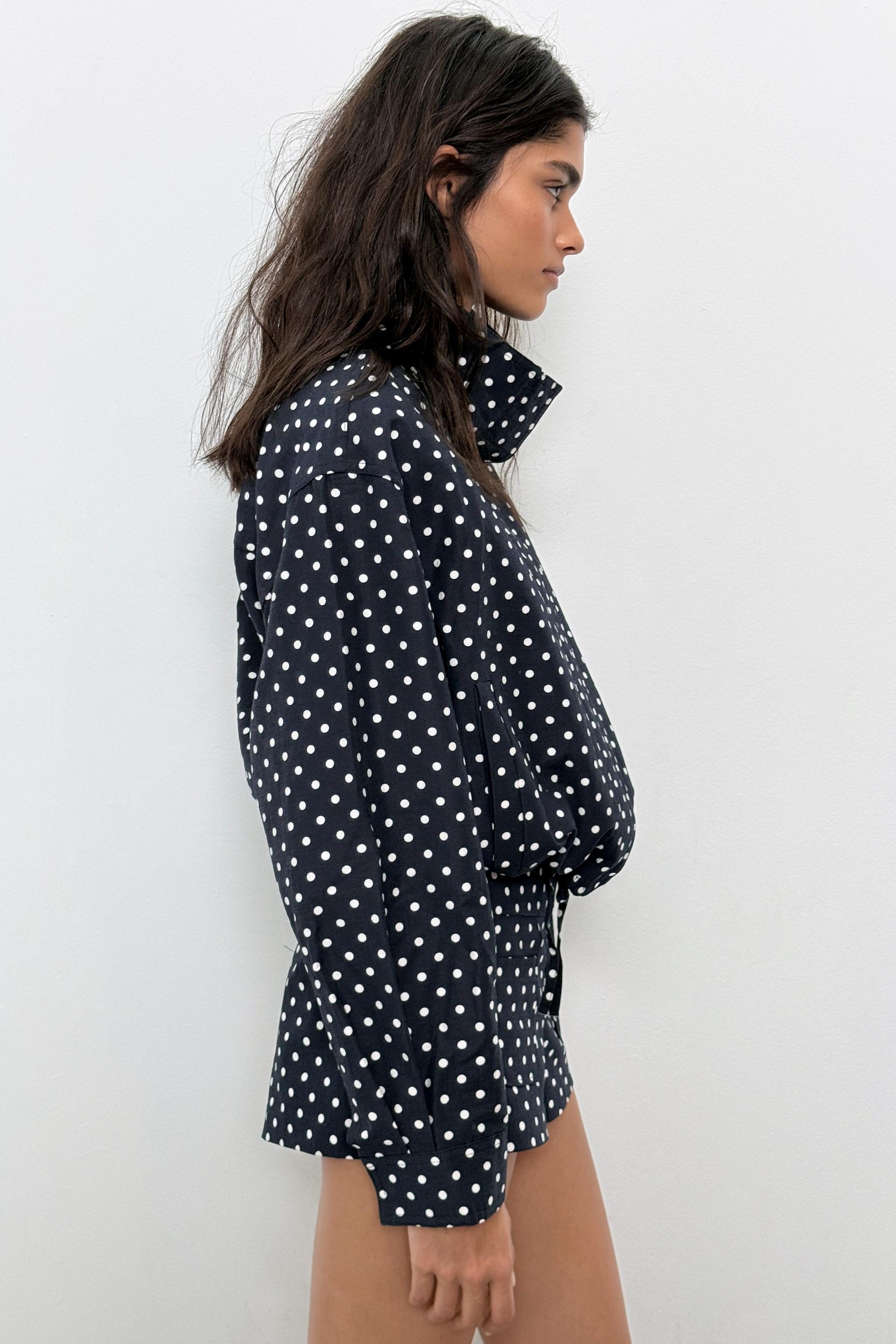 VESTE MATELASSÉE À POIS