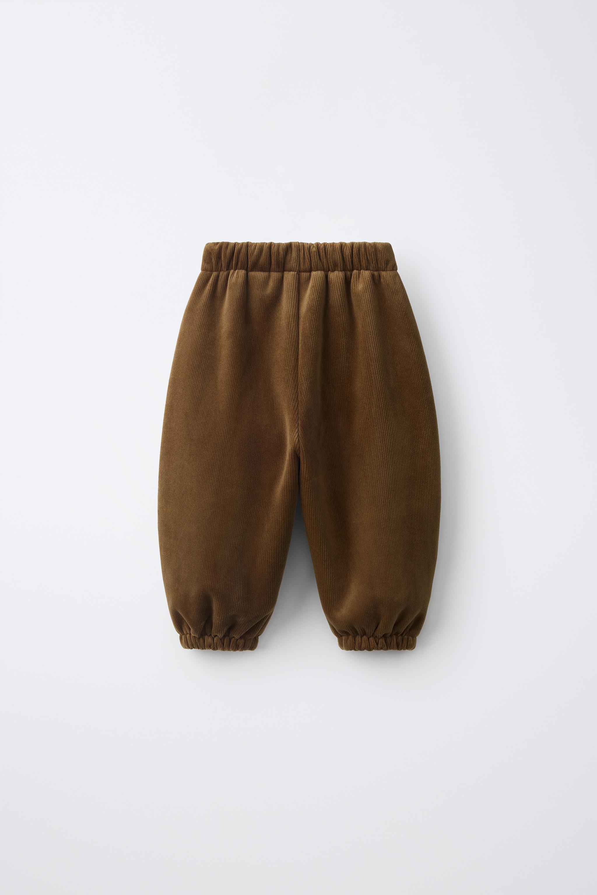 PANTALON JOGGER EN VELOURS CÔTELÉ