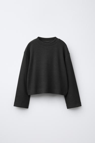 تي شيرت SOFT TOUCH - رمادي أنثراسايت الخاص بـ Zara