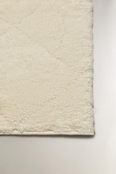 GEOMETRIC DESIGN WOOL RUG - Ecru by Zara