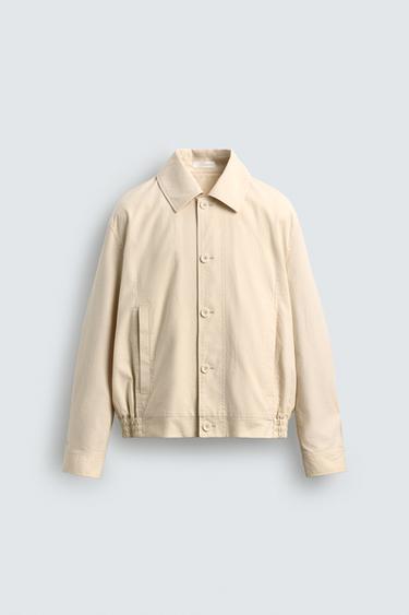 CAZADORA ESTRUCTURA BOLSILLOS - Gris de Zara