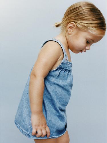 Zara EMBROIDERED DENIM PINAFORE DRESS AND PANTIES - Blue