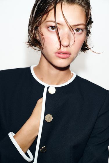 بليزر بلون متباين - بحري الخاص بـ Zara