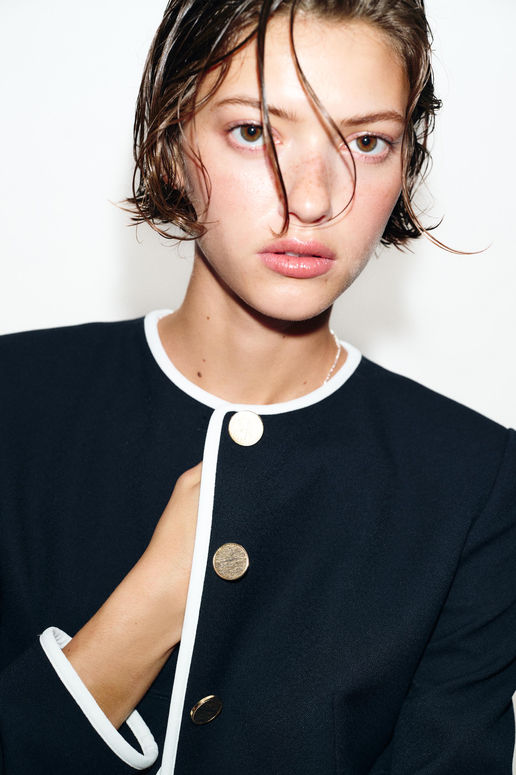 BLAZER À LISERÉS EN CONTRASTE