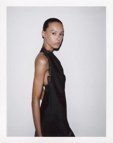 HALTER-TOP MIT SPITZE ZW COLLECTION - Schwarz von Zara