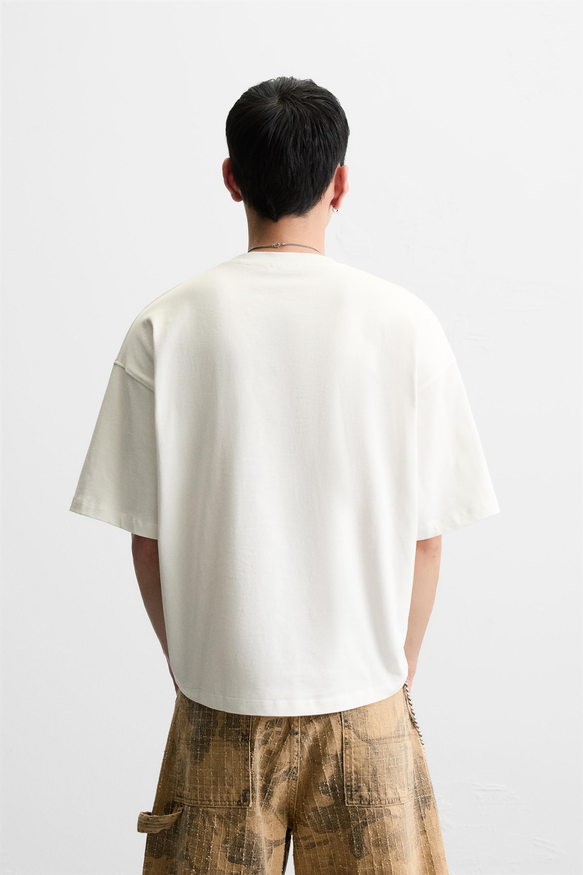 【ZARA】エンボスプリントTシャツ ホワイト | 0495/437/250 エンボスプリントTシャツ - ホワイト | ZARA Japan / 日本