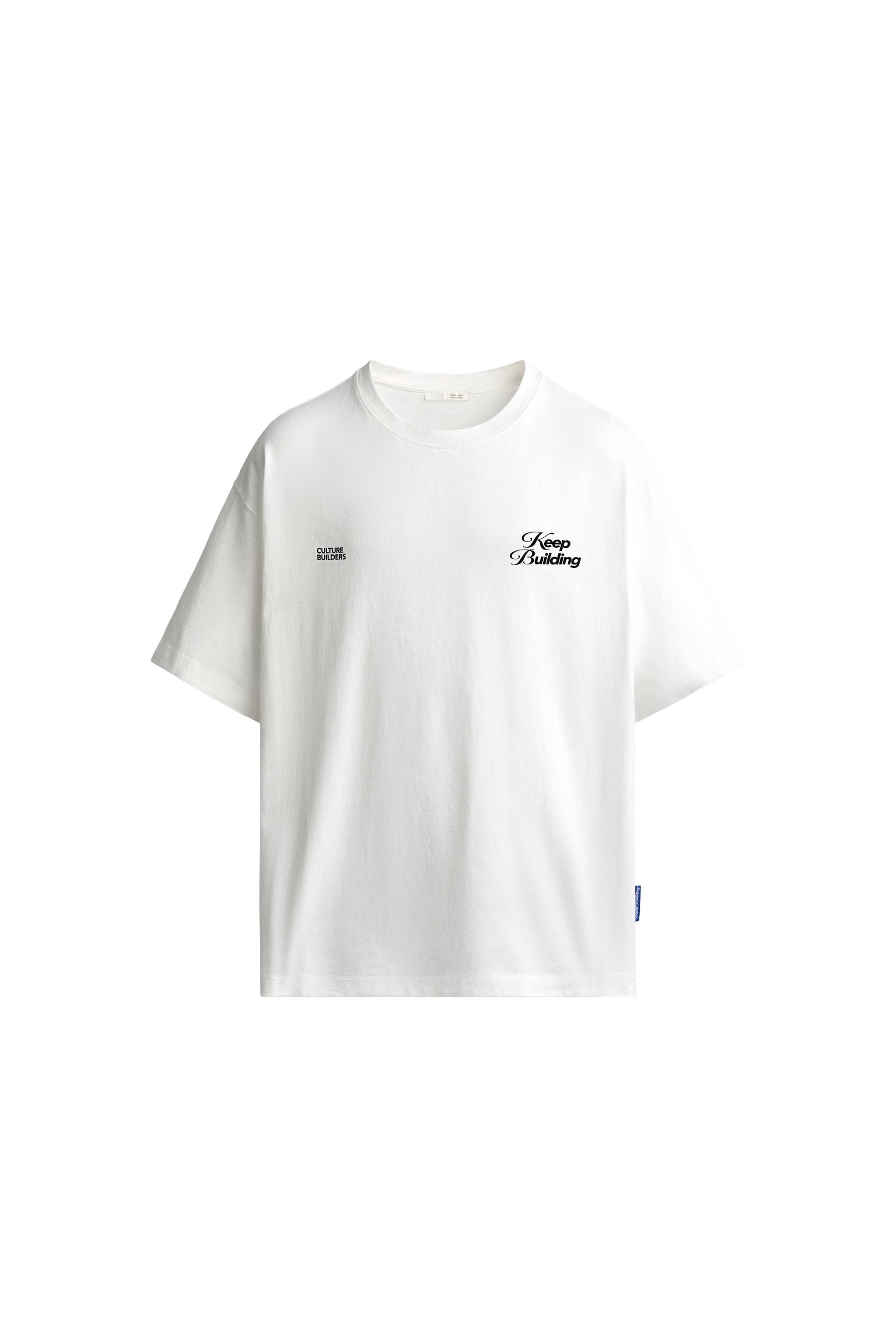 CAMISETA RELAXED FIT ESTAMPADO DADOS