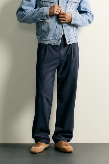 PANTALÓN CHINO RELAXED FIT PLIEGUES - Marino de Zara