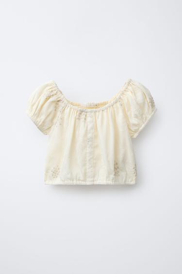 TOP BORDADOS FLORES - Mantequilla de Zara