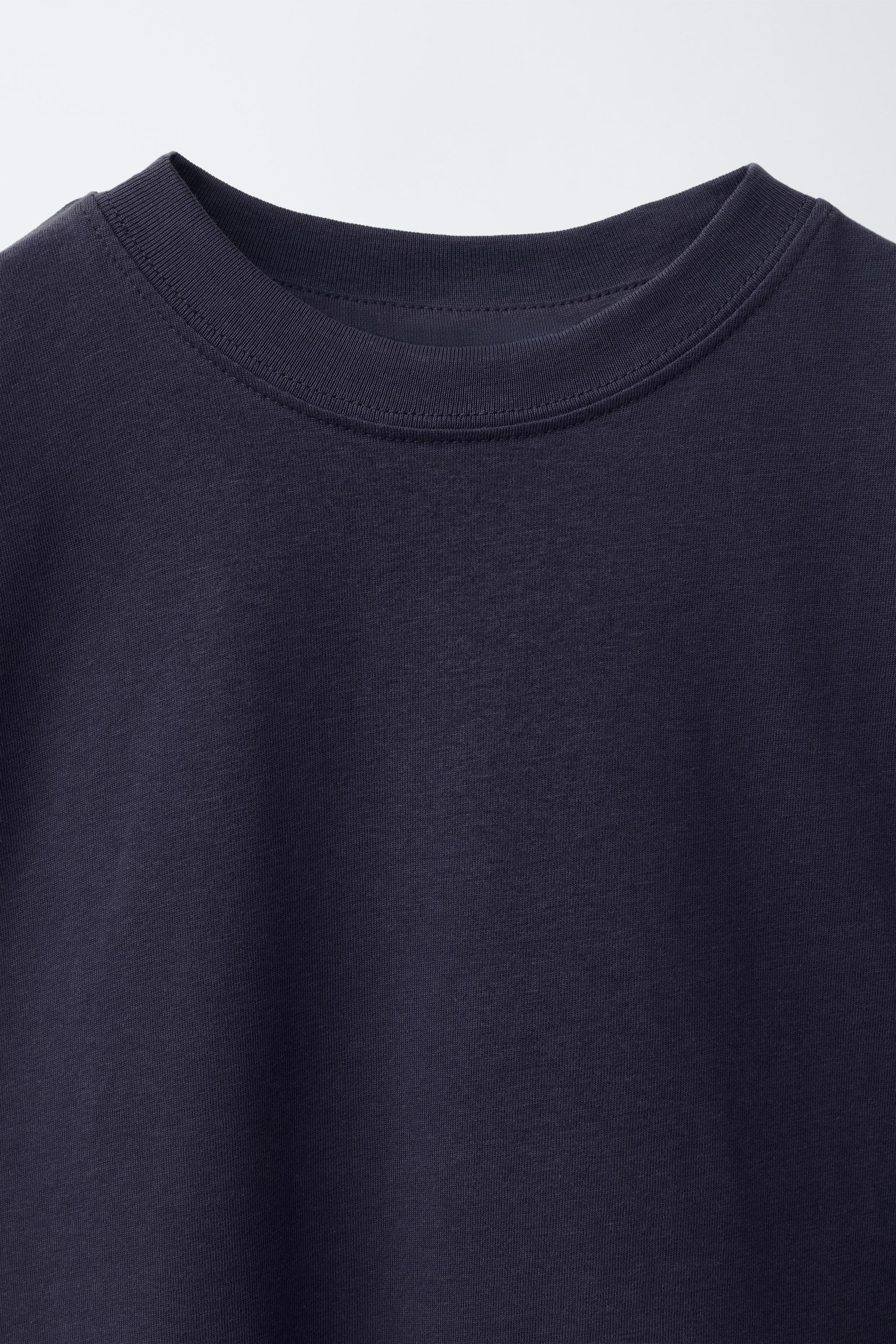 LOT DE TROIS T-SHIRTS IMPRIMÉS ET UNIS