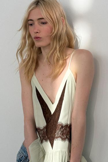 ĐẦM NGẮN PHỐI REN - Màu nâu/Xanh lục từ Zara