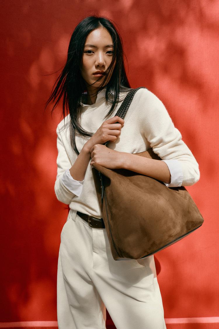 BRAIDED TOTE BAG — Brown