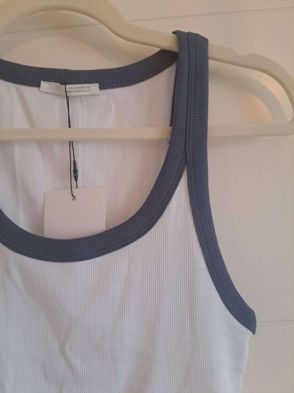 RIB SLEEVELESS TOP - Image 3