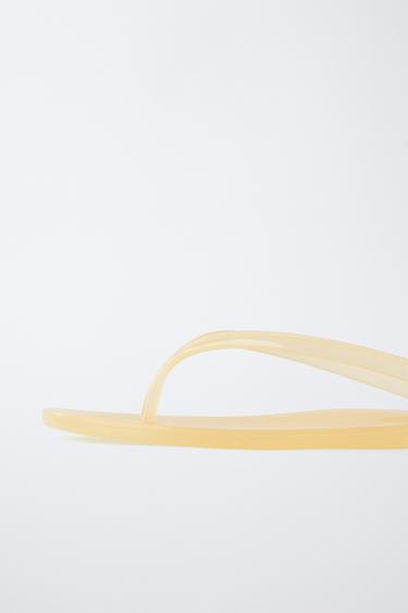 CLAQUETTES DE BAIN - Jaune de Zara - Image 5