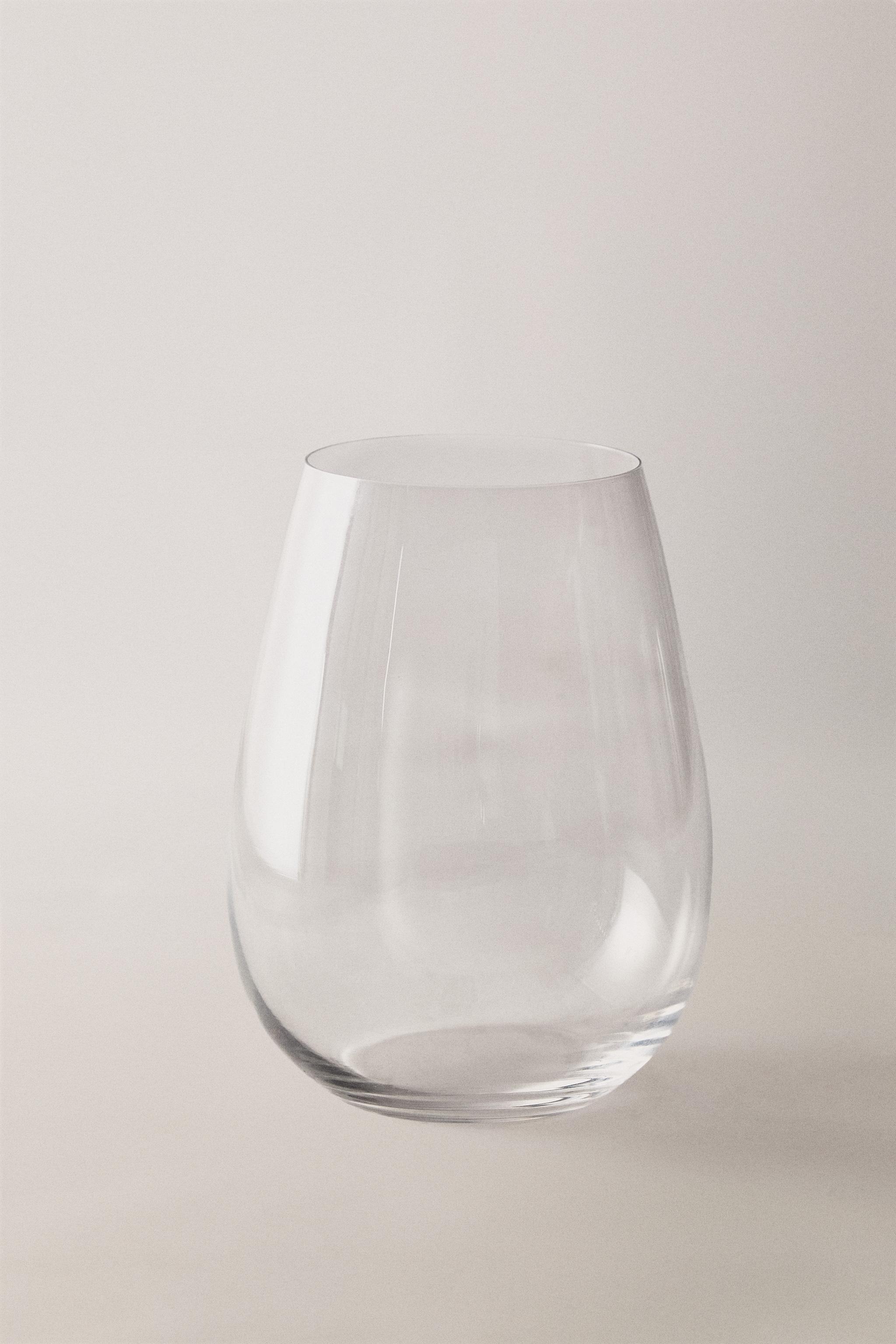 ULTRA LIGHTWEIGHT CRYSTALLINE TUMBLER
