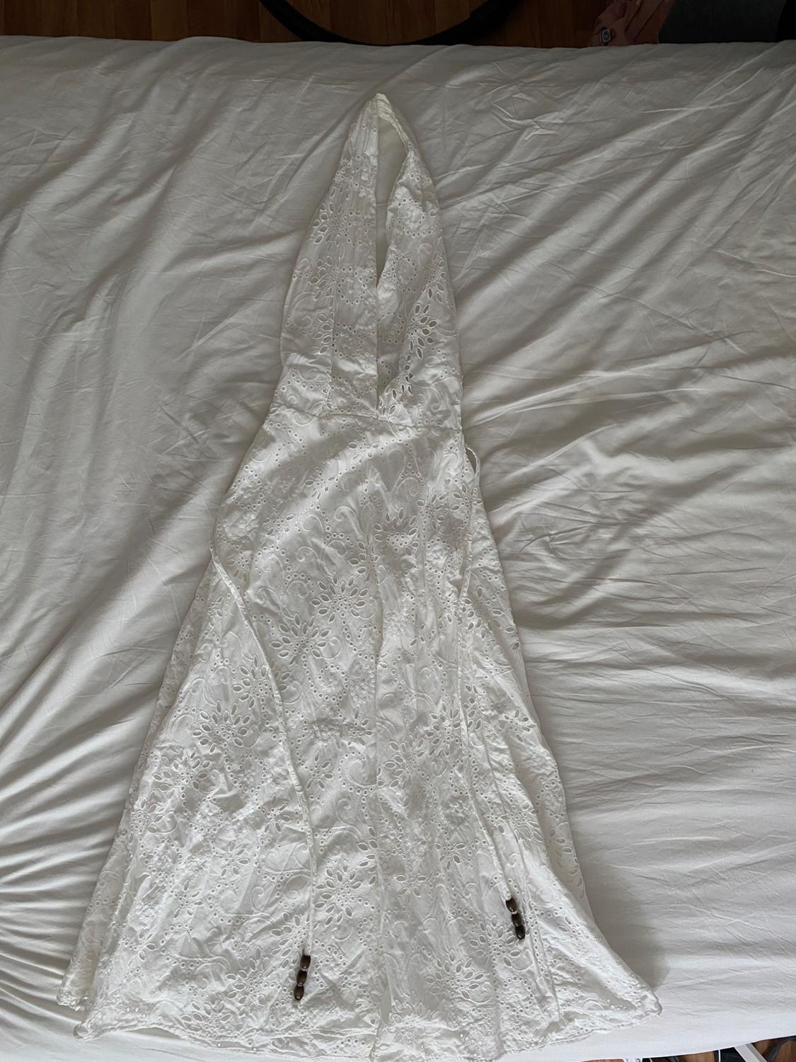 ZW COLLECTION HALTER DRESS WITH CUTWORK EMBROIDERY - Image 2