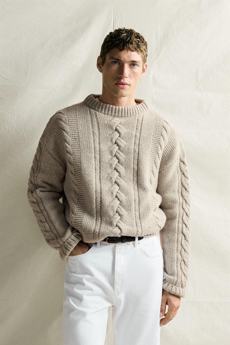 FLECKED CABLE-KNIT 100% WOOL JUMPER
