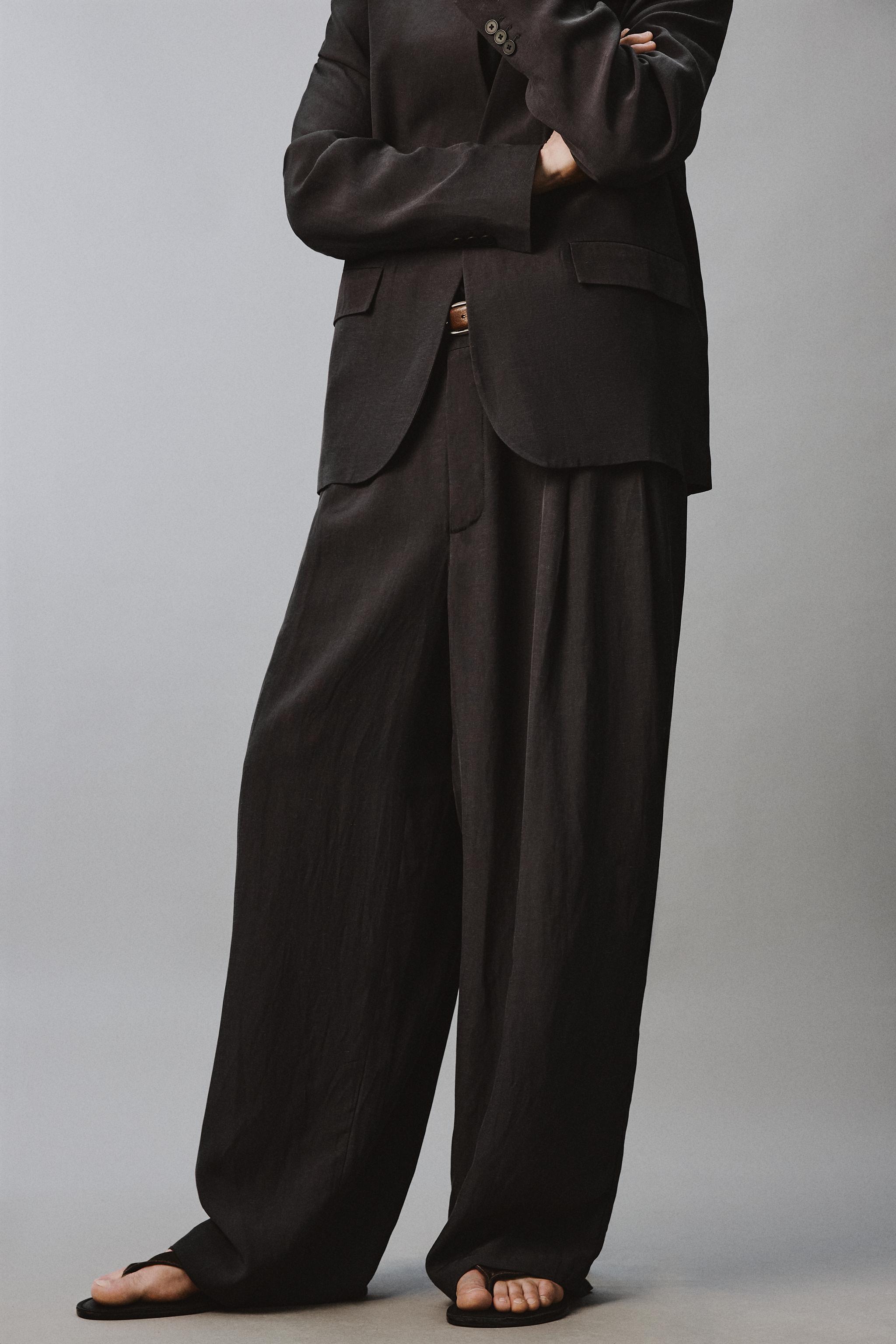 RELAXED FIT WIDE LEG SUIT PANTS