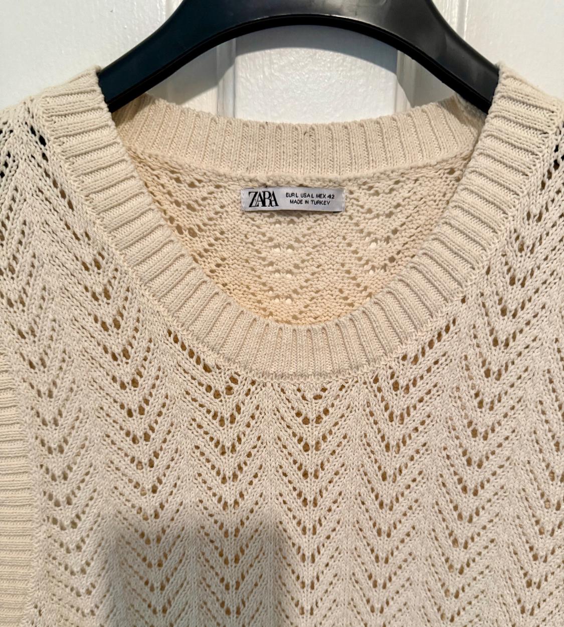 KNIT VEST - Image 3